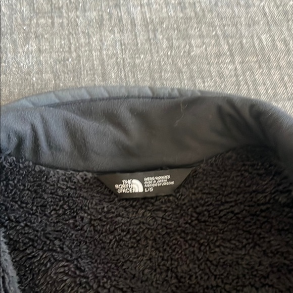 The North Face Men's Jacket - Picture 2 of 5